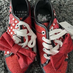 Minnie shoes Size 2